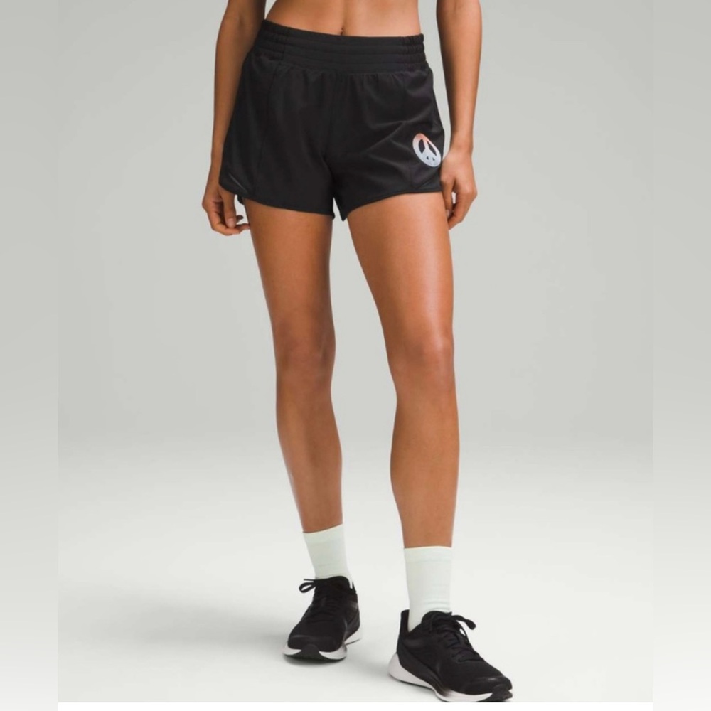 NWT Lululemon x MadHappy NWT Hottie Hot Short 4” - Size 6